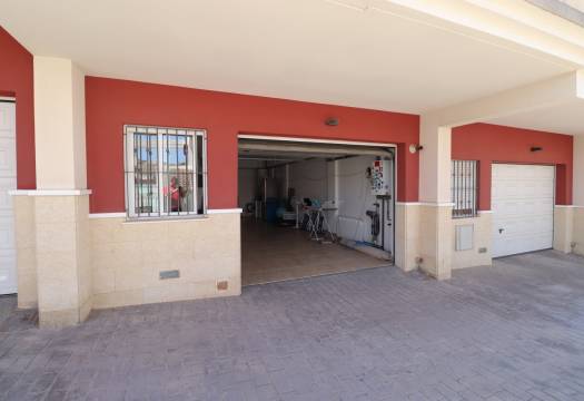 Resale - Villa - Benijofar