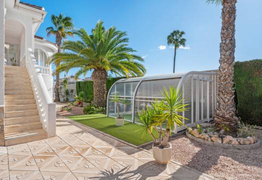 Resale - Villa - Ciudad Quesada