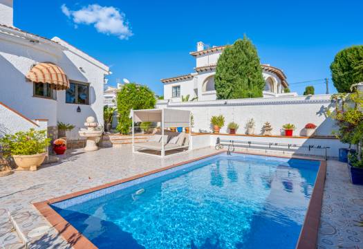 Resale - Villa - Ciudad Quesada