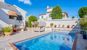 Resale - Villa - Ciudad Quesada