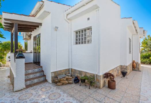 Resale - Villa - Ciudad Quesada