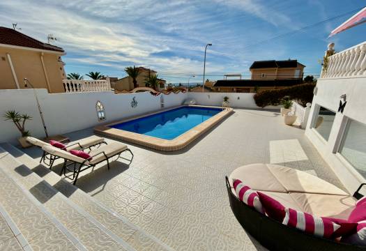 Resale - Villa - Ciudad Quesada