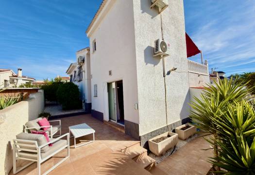 Resale - Villa - Ciudad Quesada