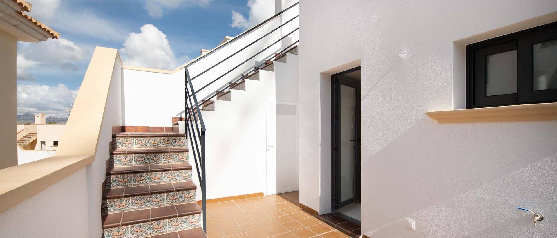 New - Villa - Cox - San Fernando