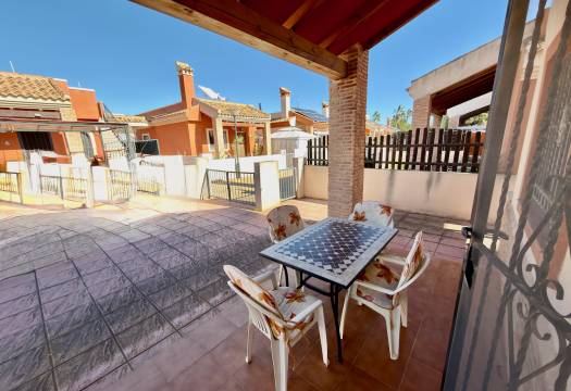 Resale - Villa - El Raso