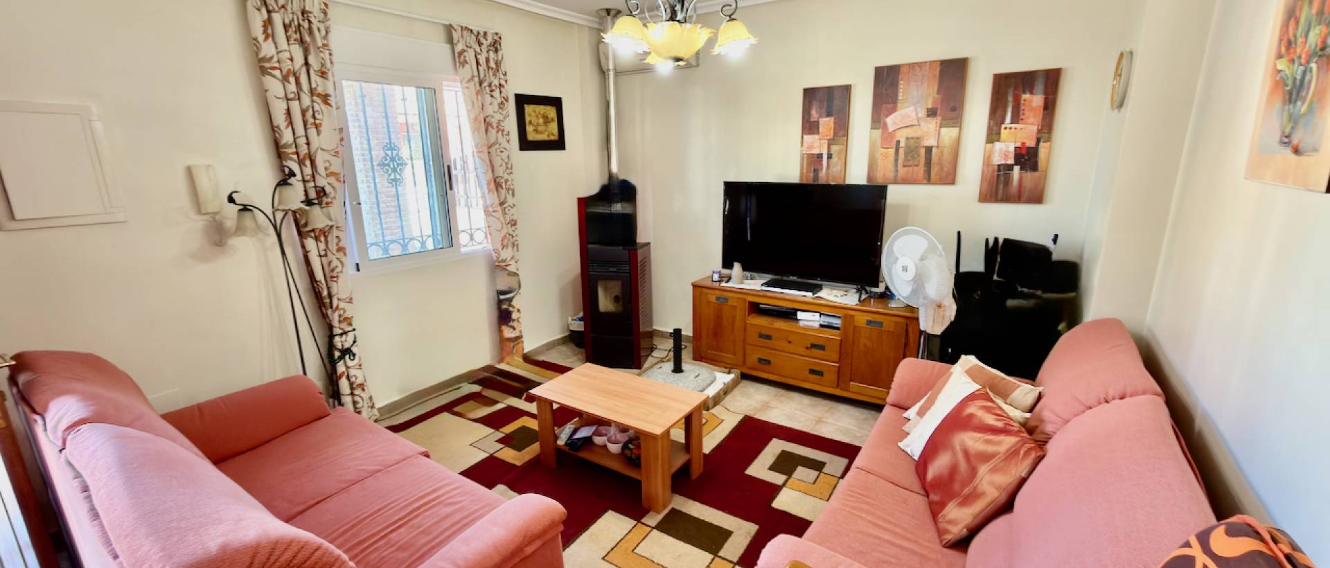 Resale - Villa - El Raso