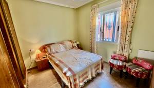 Resale - Villa - El Raso