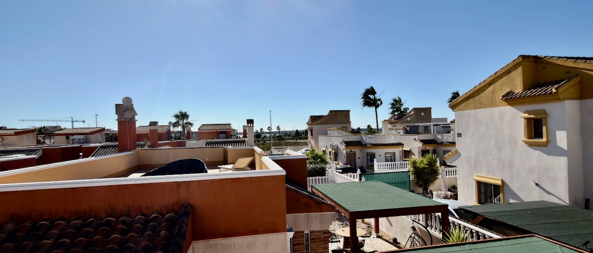 Resale - Villa - El Raso