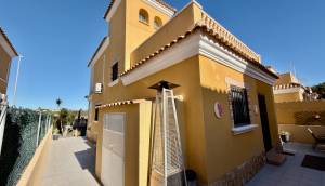 Resale - Villa - Guardamar del Segura - El Raso