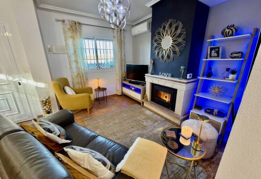 Resale - Villa - Guardamar del Segura - El Raso