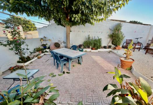 Resale - Villa - San Fulgencio