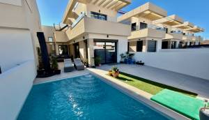 Reventa - Villa / Chalet - Los Montesinos - La Herrada