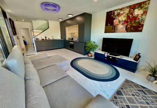 Reventa - Villa / Chalet - Los Montesinos - La Herrada