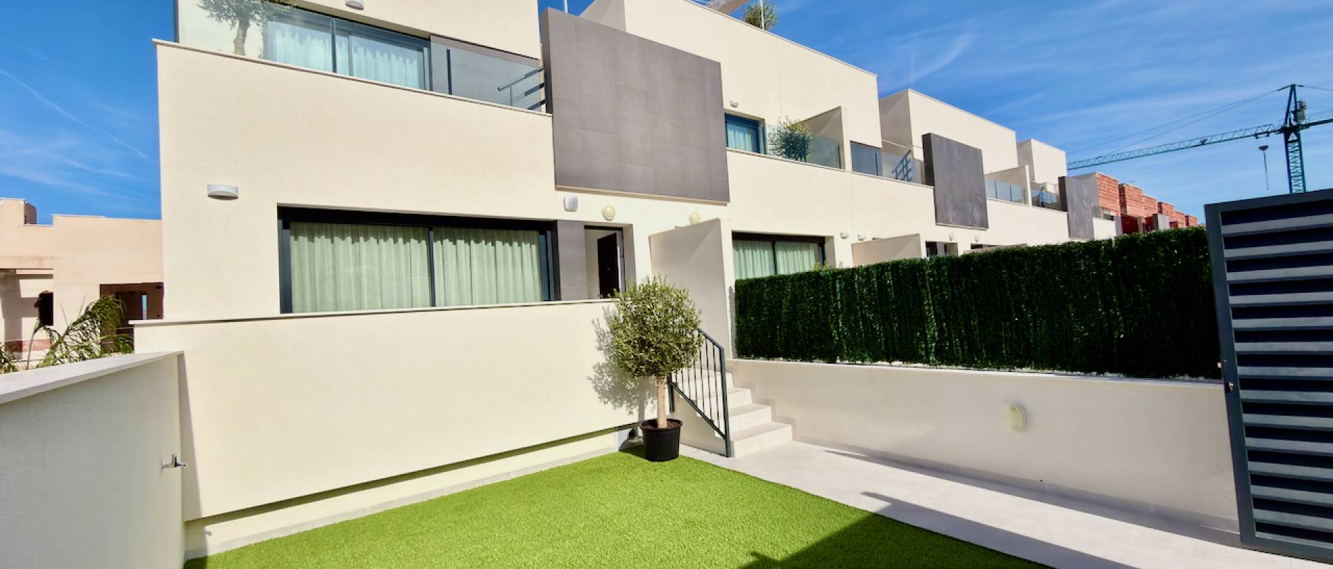 New - Villa - Cox - San Fernando