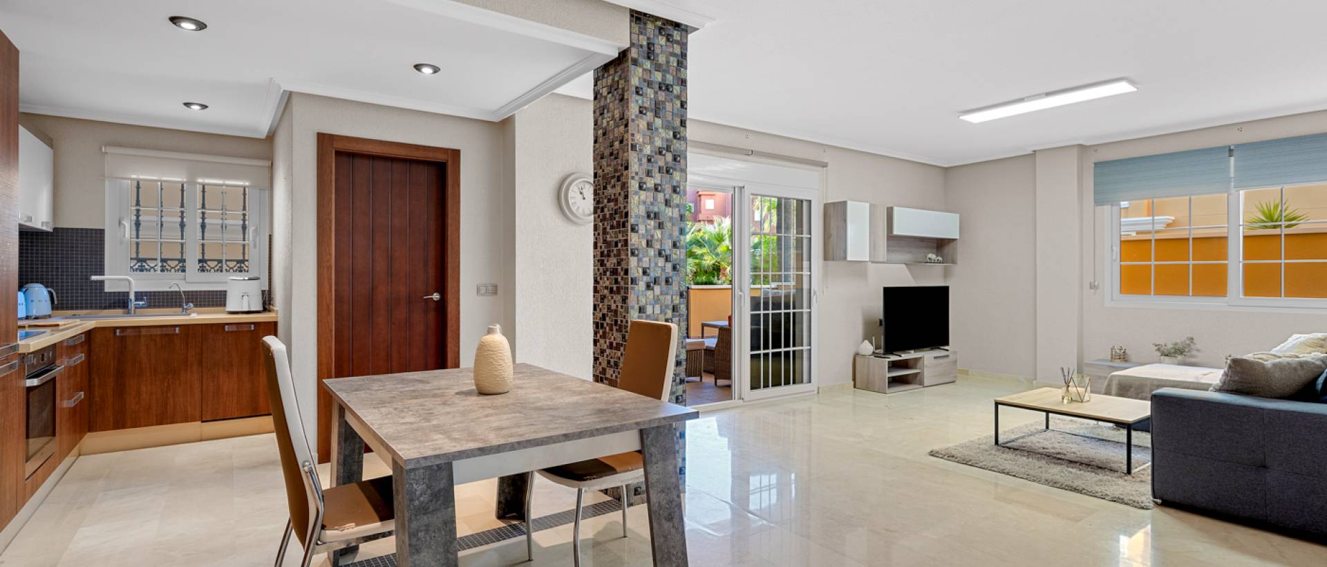 Resale - Apartment - Cabo Roig