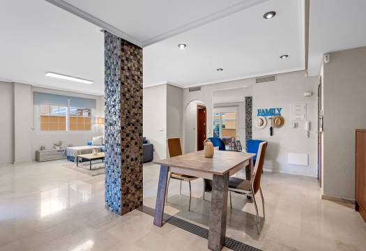 Resale - Apartment - Cabo Roig