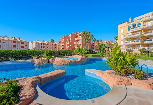 Resale - Apartment - Cabo Roig