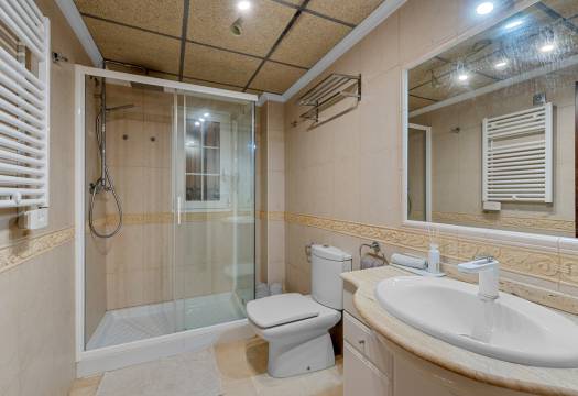 Resale - Apartment - Cabo Roig