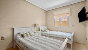 Resale - Apartment - Cabo Roig