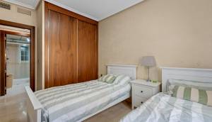 Resale - Apartment - Cabo Roig