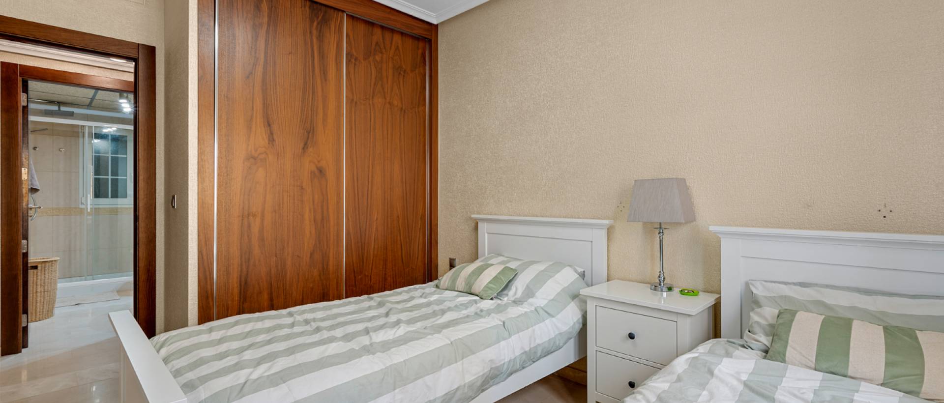 Resale - Apartment - Cabo Roig