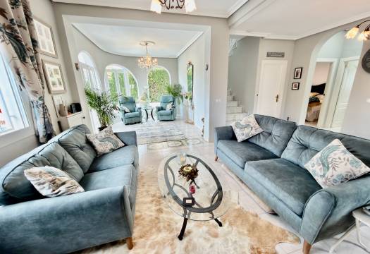 Resale - Villa - Ciudad Quesada