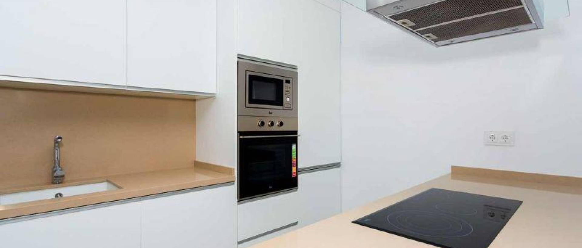 New - Townhouse - Daya Nueva - Centro