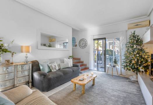 Reventa - Villa / Chalet - Ciudad Quesada