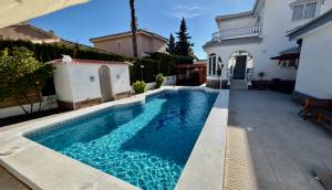 Resale - Villa - Ciudad Quesada