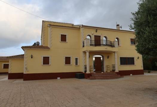 Reventa - Villa / Chalet - Orihuela