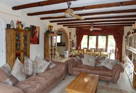 Reventa - Villa / Chalet - Orihuela