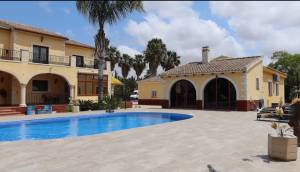 Reventa - Villa / Chalet - Orihuela