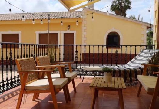 Reventa - Villa / Chalet - Orihuela