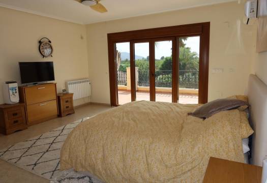 Reventa - Villa / Chalet - Orihuela