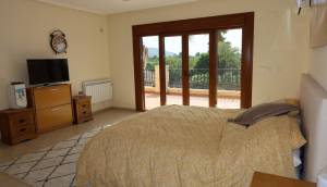 Reventa - Villa / Chalet - Orihuela