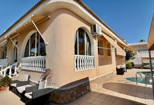 Reventa - Villa / Chalet - Ciudad Quesada - Rojales