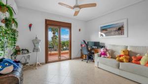 Resale - Finca / Country Property - Orihuela