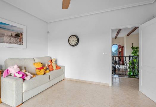 Resale - Finca / Country Property - Orihuela