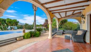 Resale - Finca / Country Property - Orihuela