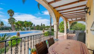 Resale - Finca / Country Property - Orihuela