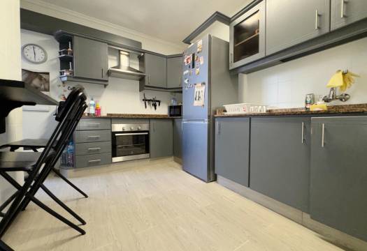 Resale - Apartment - Almoradí