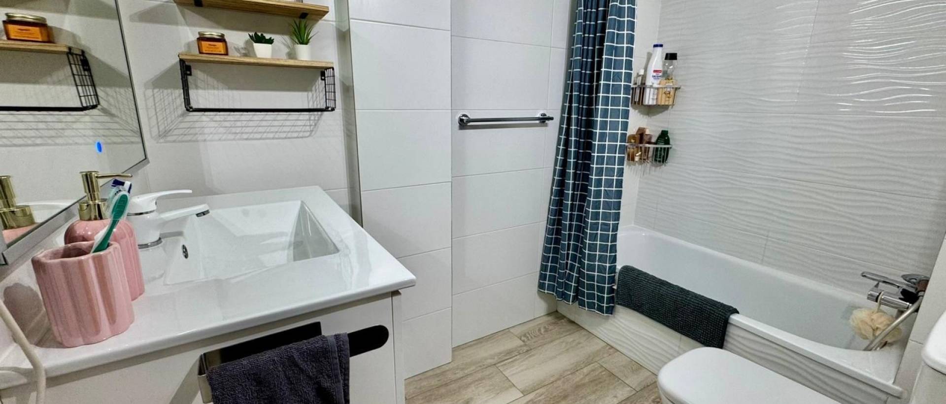 Resale - Apartment - Almoradí