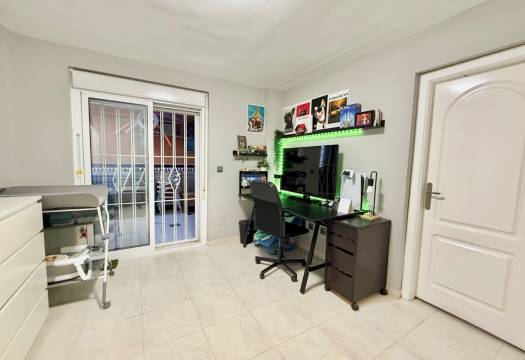 Reventa - Villa / Chalet - Ciudad Quesada - Doña Pepa