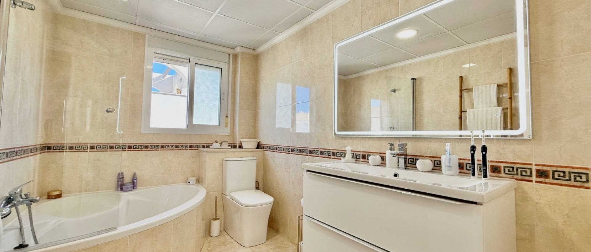 Reventa - Villa / Chalet - Ciudad Quesada - Doña Pepa