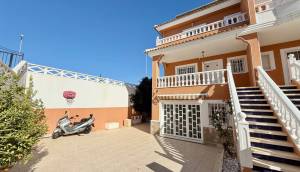 Reventa - Villa / Chalet - Ciudad Quesada - Doña Pepa