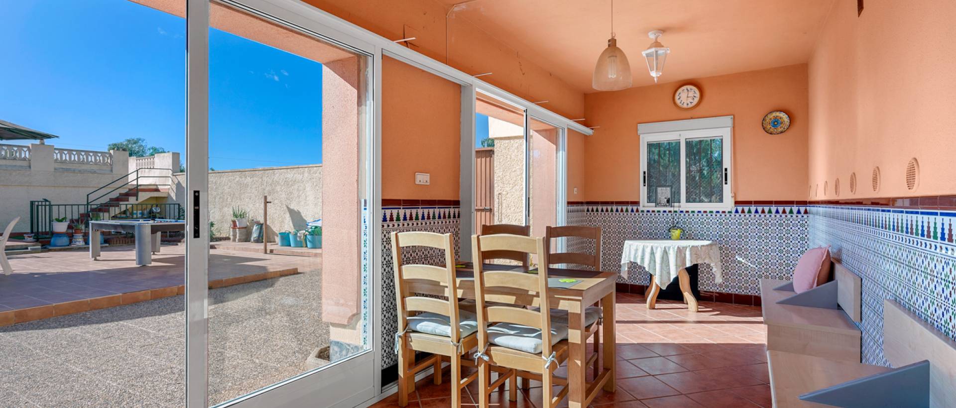 Resale - Finca / Country Property - Los Montesinos