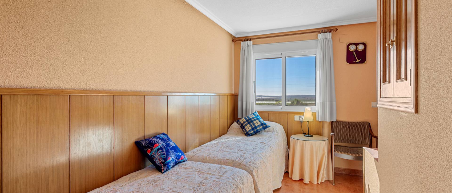 Resale - Finca / Country Property - Los Montesinos