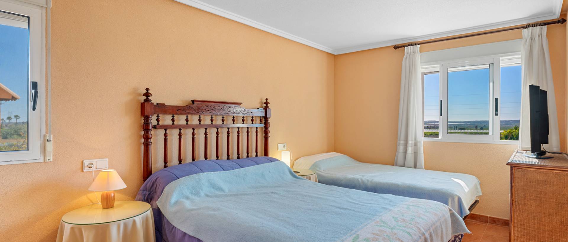 Resale - Finca / Country Property - Los Montesinos