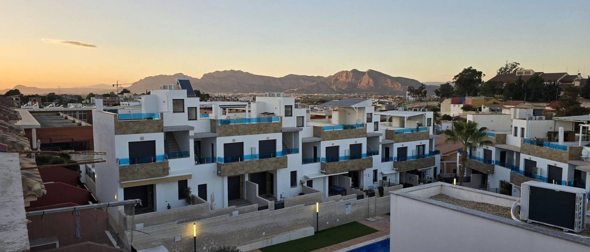 Obra Nueva - Villa / Chalet - Bigastro - pueblo