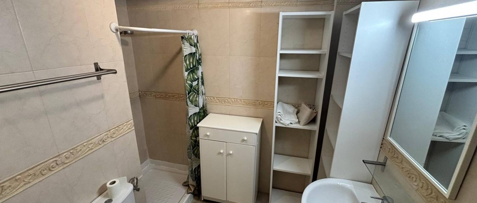 Reventa - Villa / Chalet - Guardamar del Segura - Urbanizaciones